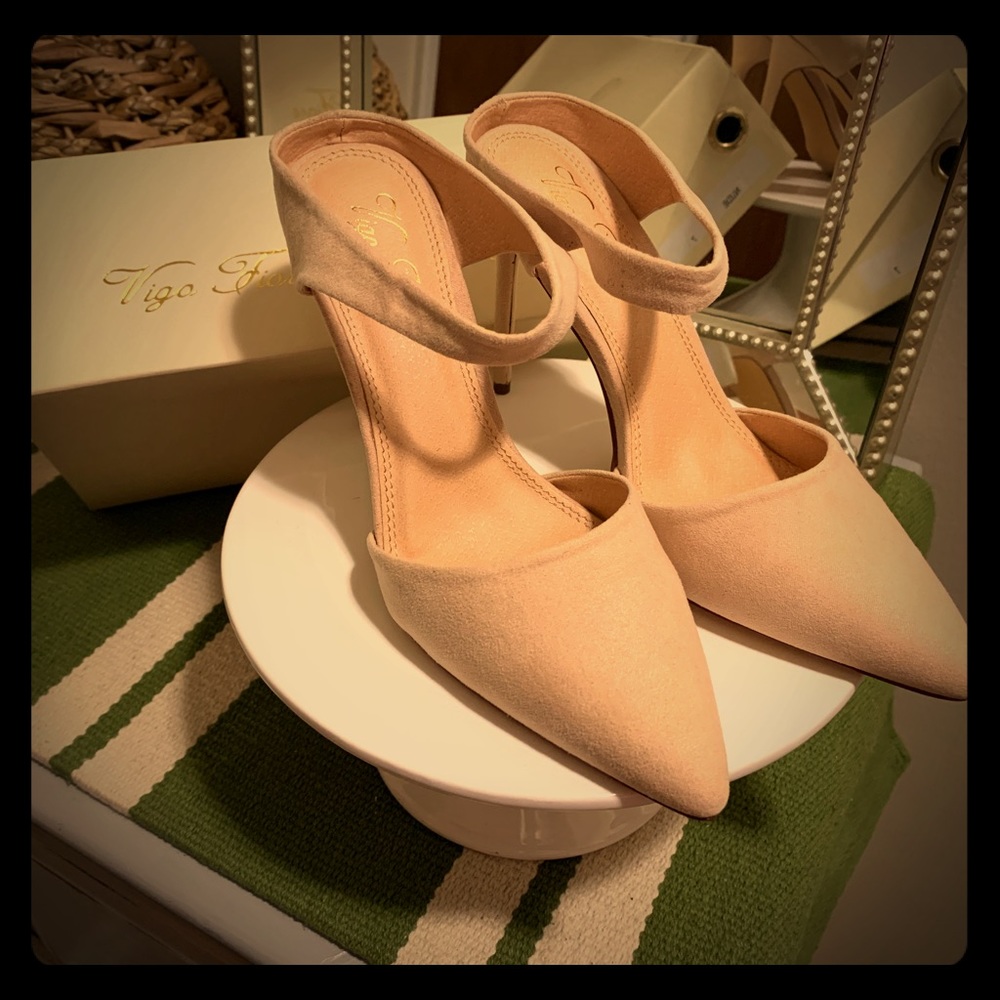 Vigo Fiore—pointed toe; slip on; suede stiletto